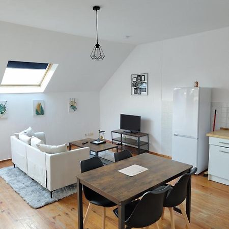 Cosy Appartement 2 Chambres Pont-de-lʼArche Zewnętrze zdjęcie